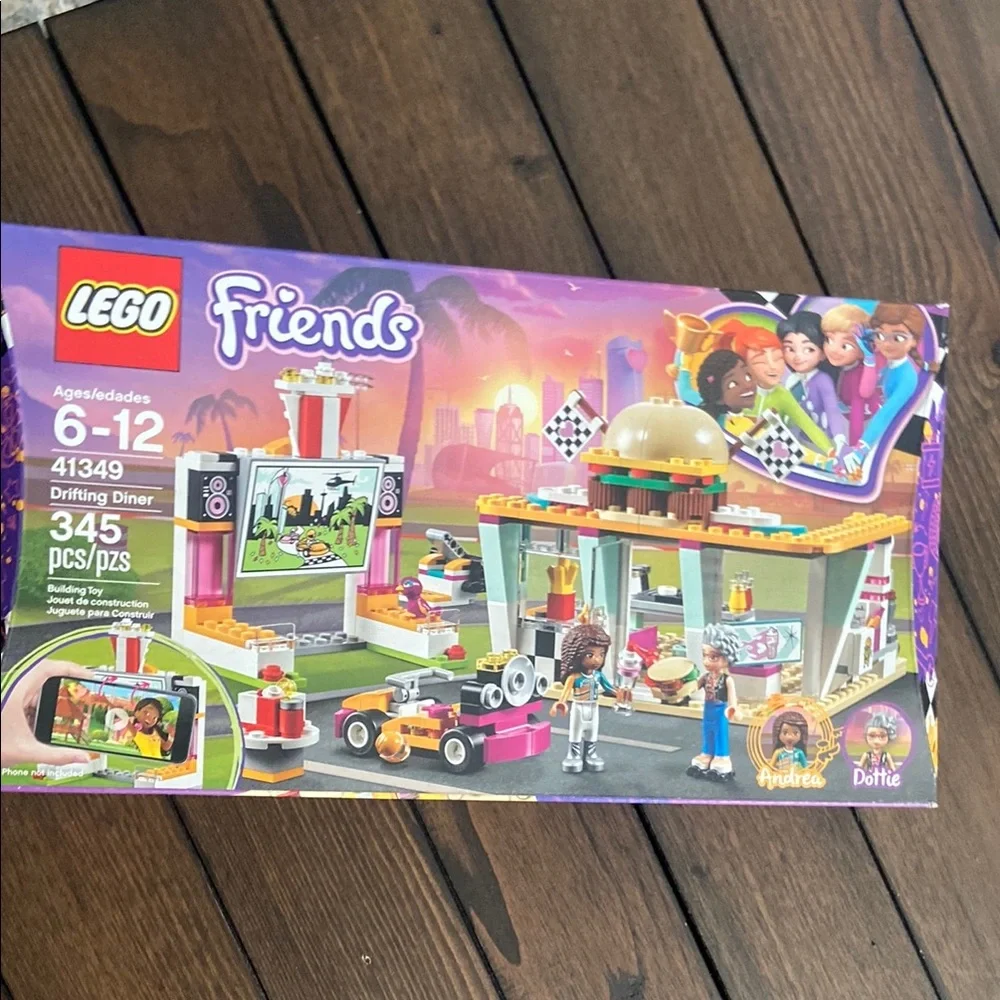 Lego Friends Retired Drifting Diner set